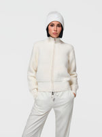 Auberge Cardigan