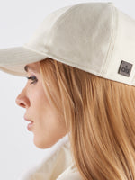 Micky Cap